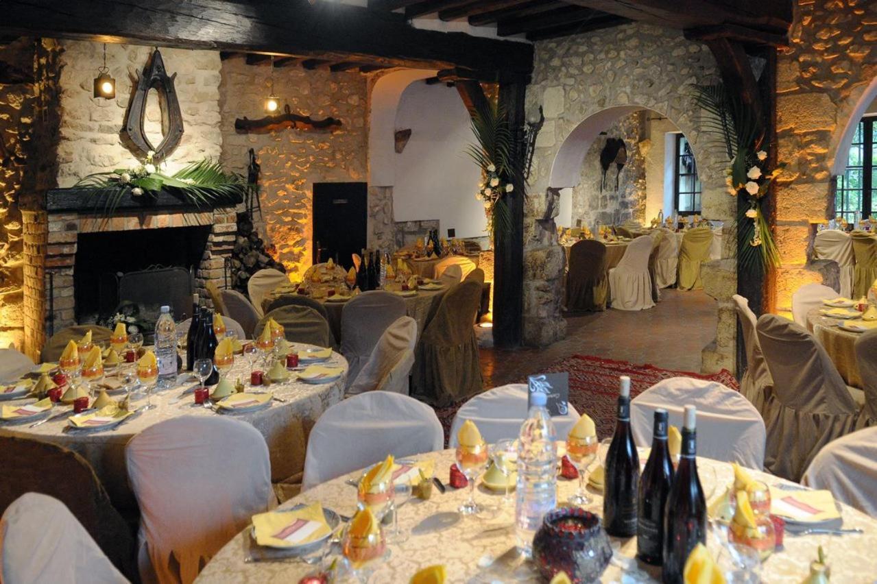 Moulin De Moulignon B&B Messy Luaran gambar