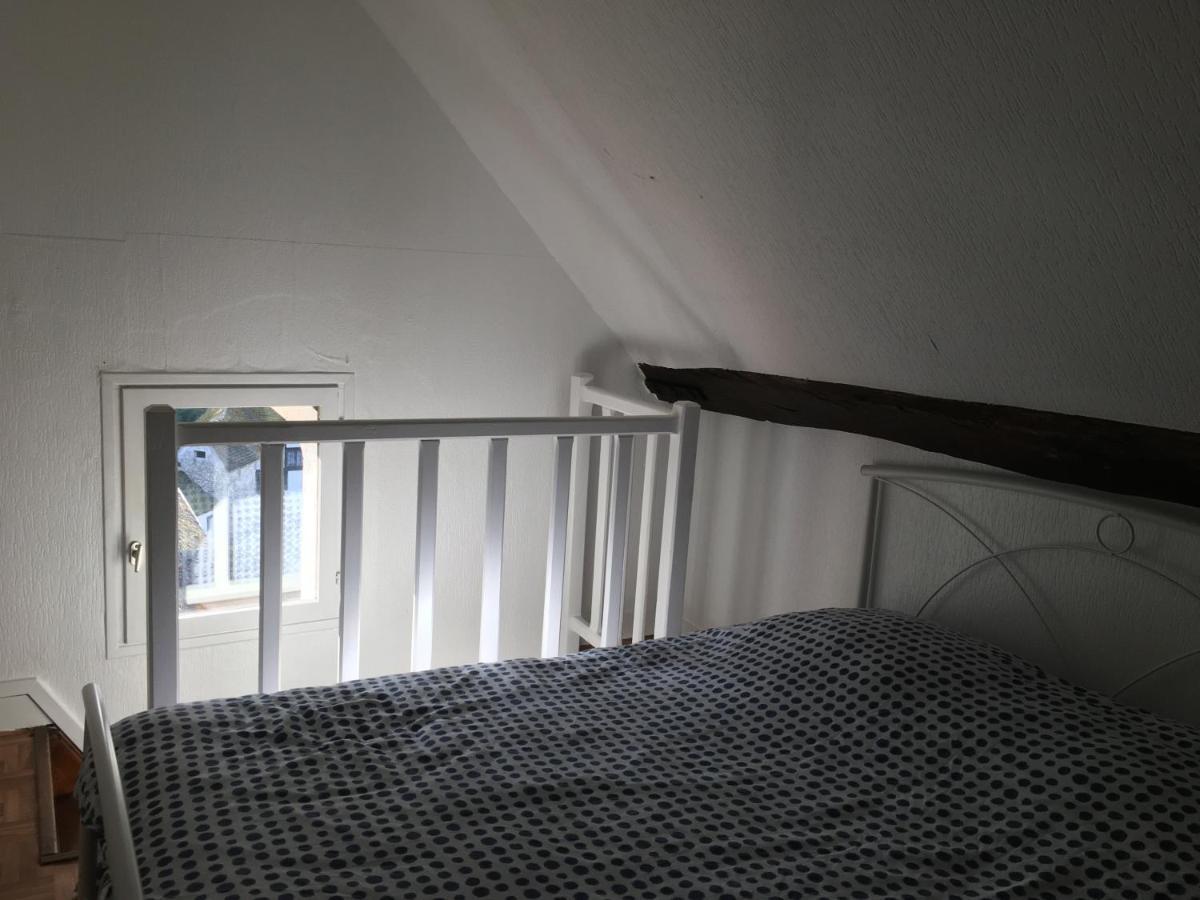 Moulin De Moulignon B&B Messy Luaran gambar